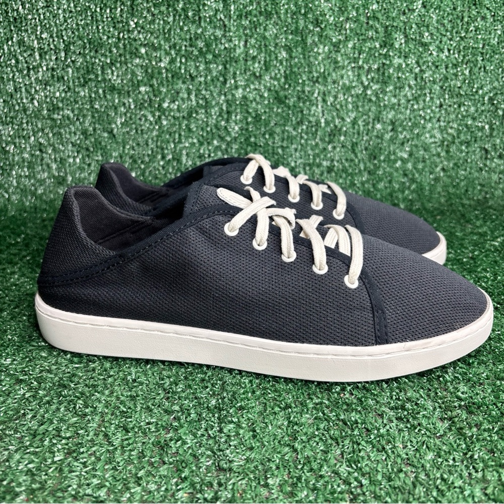 NEW OluKai Pehuea Li Women Size 9 Black White Mesh Shoes Sneakers 20379-40WS
